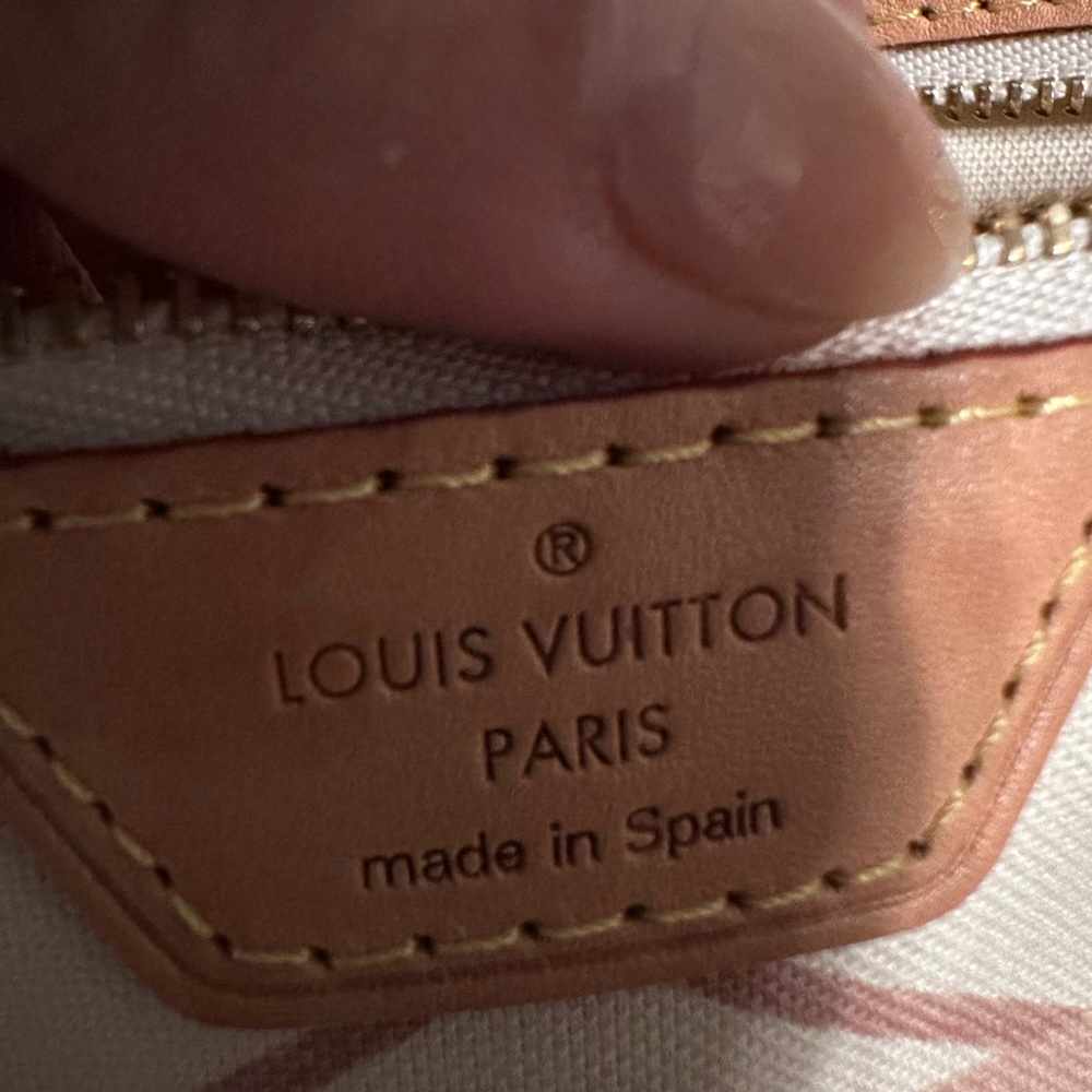 Limited Edition Damier Louis Vuitton Neverfull Trunk Edition GM - Picture 7 of 14